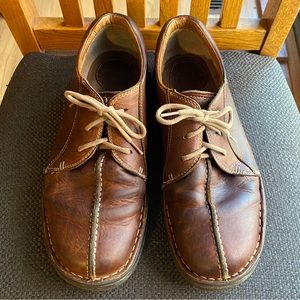 Dr Martens 8B16 Brown Leather Upper Lace Oxford Shoes